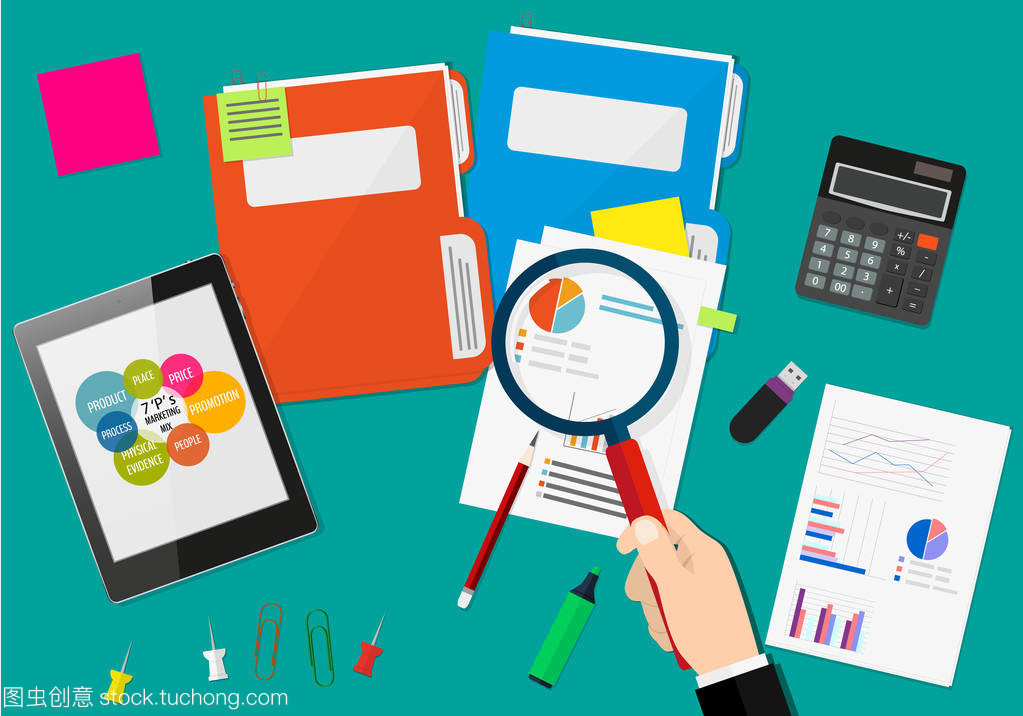 手拿放大鏡,財務報告的分析。金融審計的概念。審計稅務處理。市場營銷組合